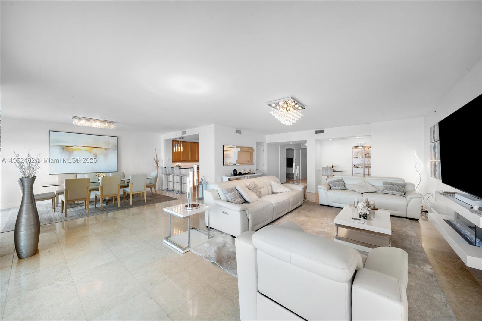 Photo of 20201 Country Club Dr  #1404, Aventura, Florida, 33180 - 
