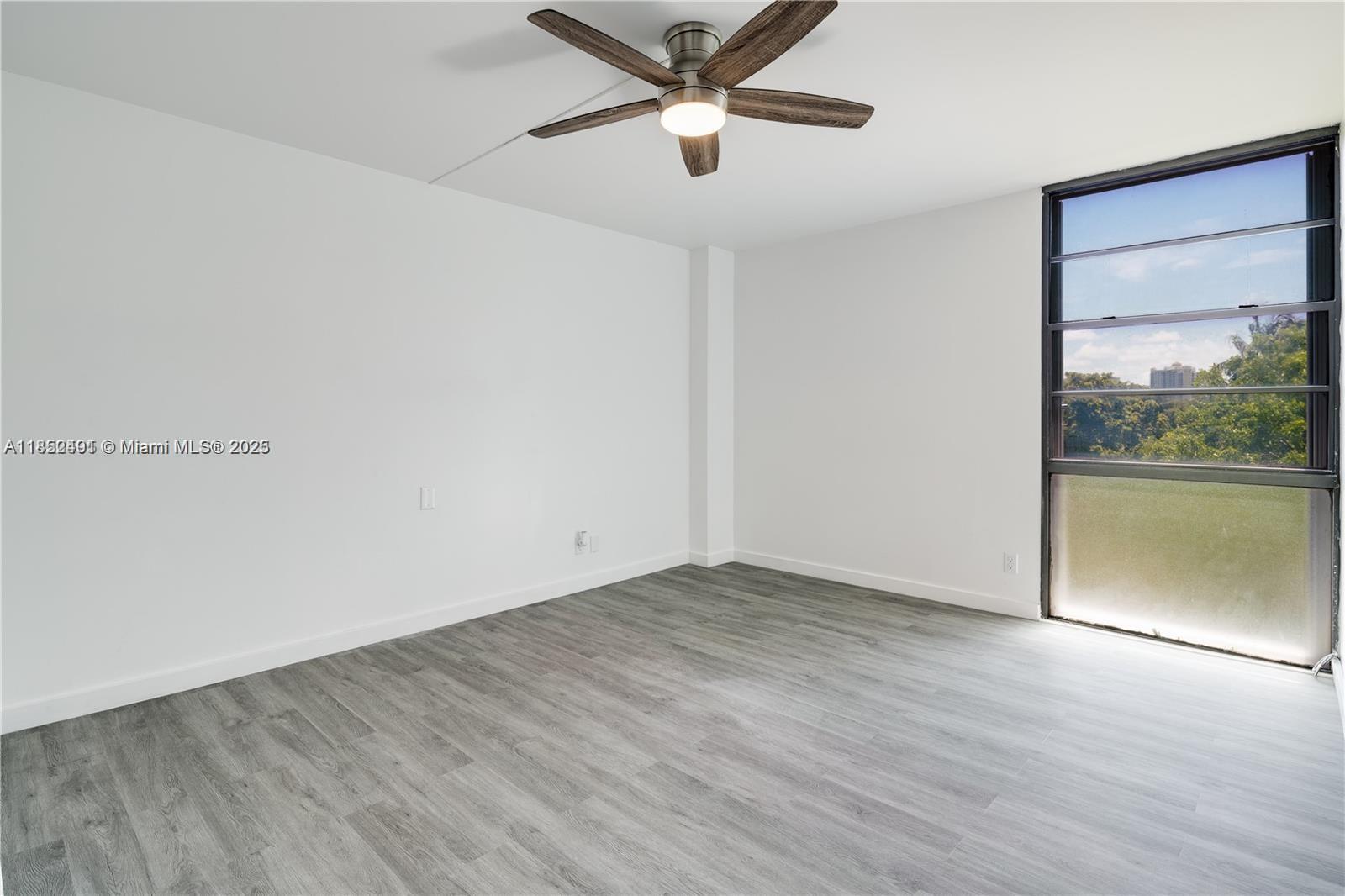 Photo of 3401 Country Club Dr  #409, Aventura, Florida, 33180 - 