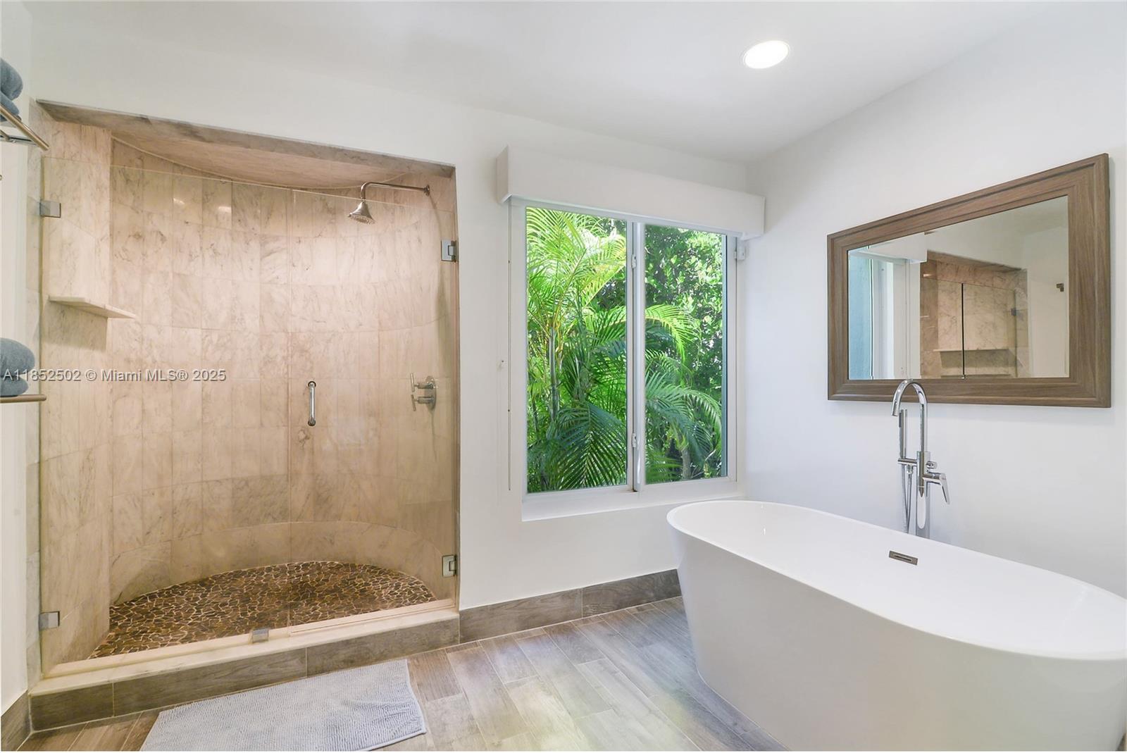 Photo of 147 Golden Beach Dr  (147), Golden Beach, Florida, 33160 - 