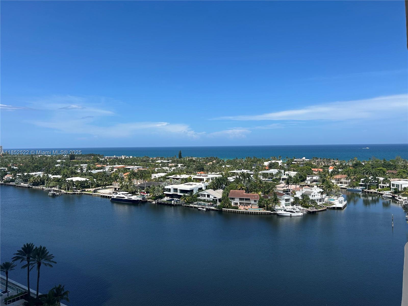 Photo of 20191 Country Club Dr  #1605, Aventura, Florida, 33180 - 