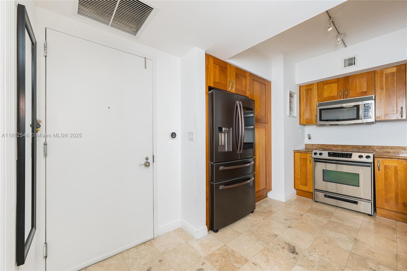 Photo of 1745 Hallandale Beach Blvd  #1804W, Hallandale Beach, Florida, 33009 - 