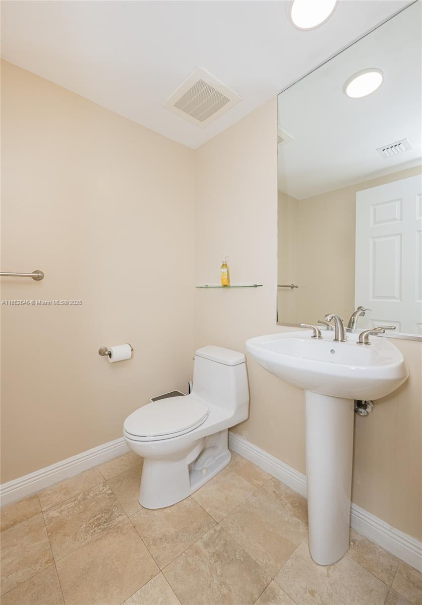 Photo of 1745 Hallandale Beach Blvd  #1804W, Hallandale Beach, Florida, 33009 - Guest Bathroom