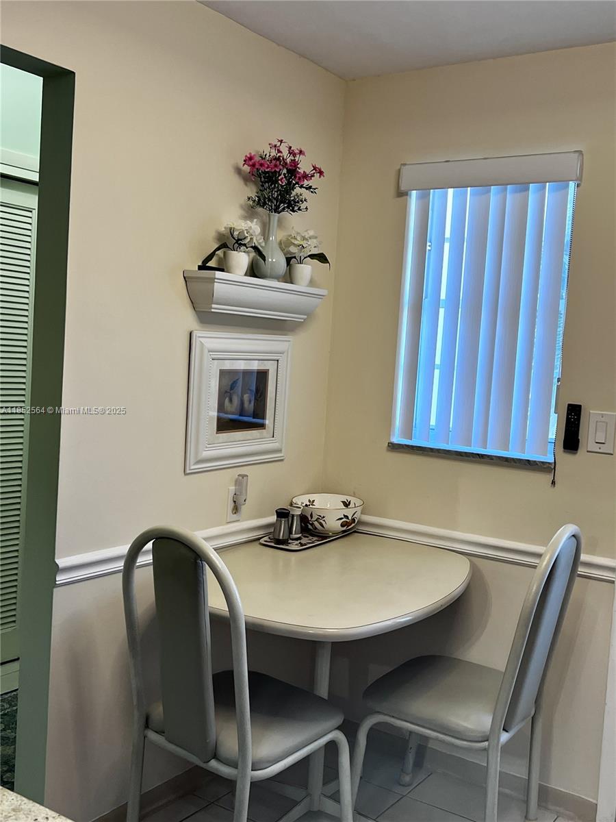 Photo of 320 12th Ave  #304, Hallandale Beach, Florida, 33009 - 