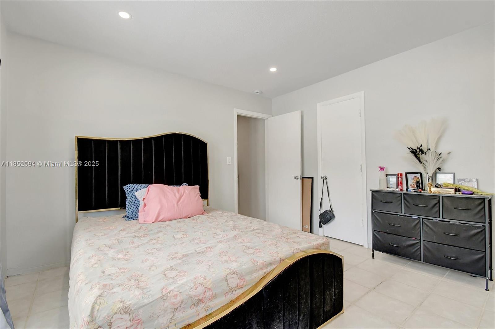 Ver detalles / 2809 sq. ft. $ 2025-08-04 0 foto