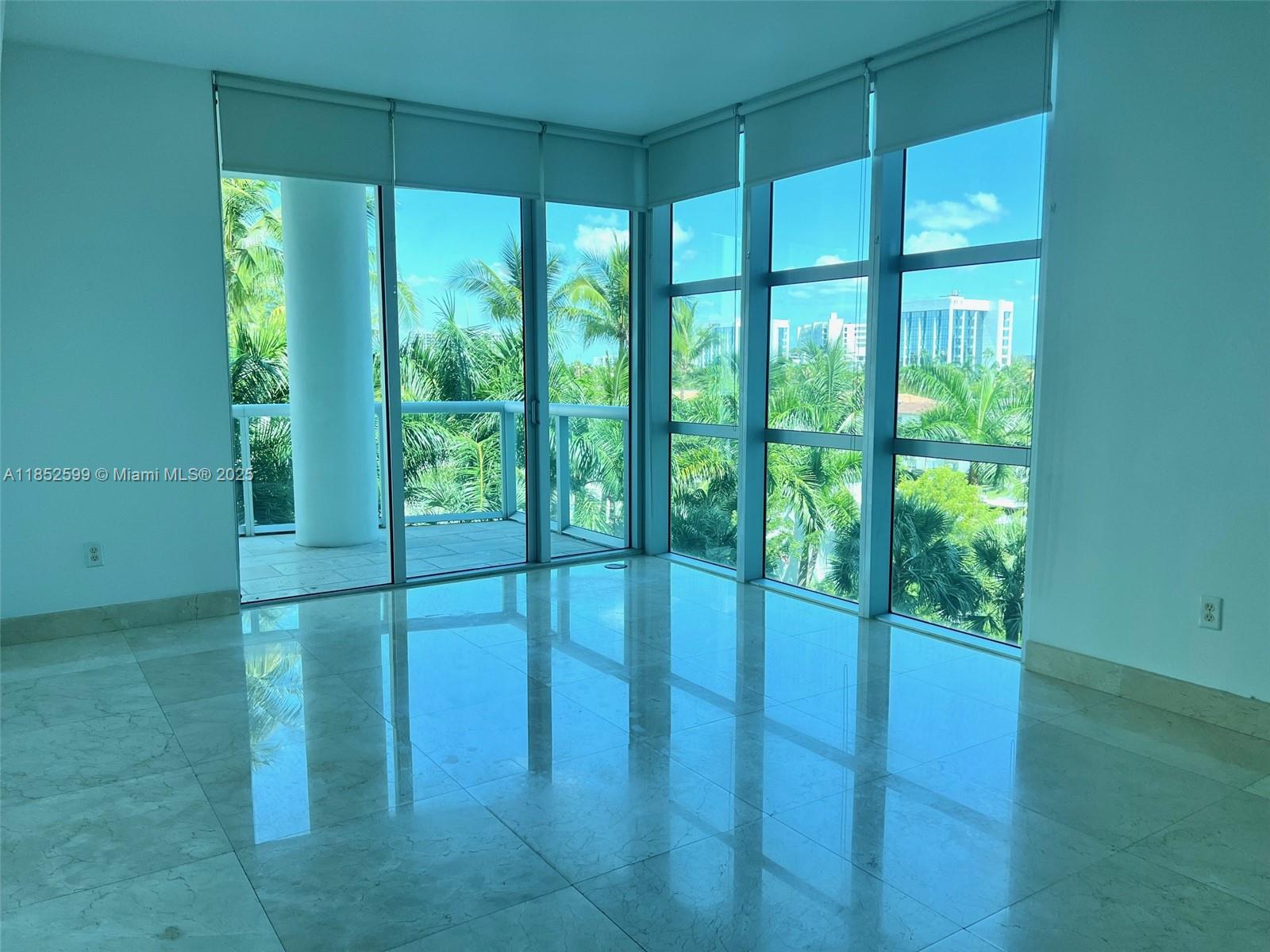 Photo of 3131 188th St  #1-606, Aventura, Florida, 33180 - 
