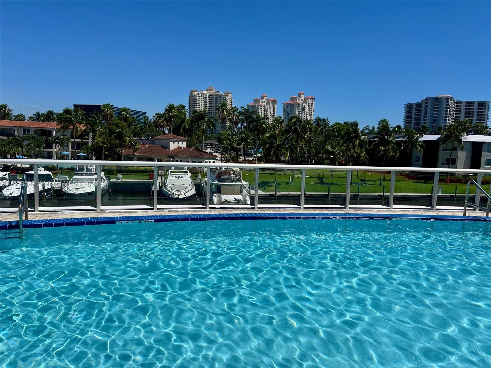 Photo of 3131 188th St  #1-606, Aventura, Florida, 33180 - 