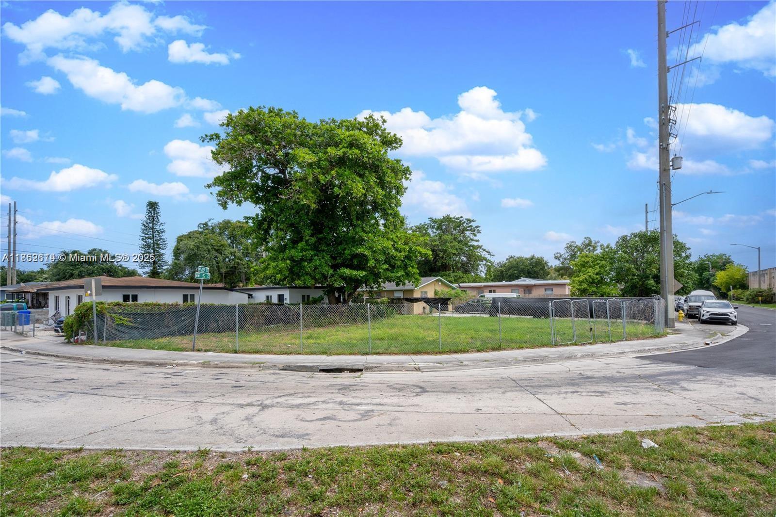 See details / sq. ft. $ 2025-08-04 0 Photo