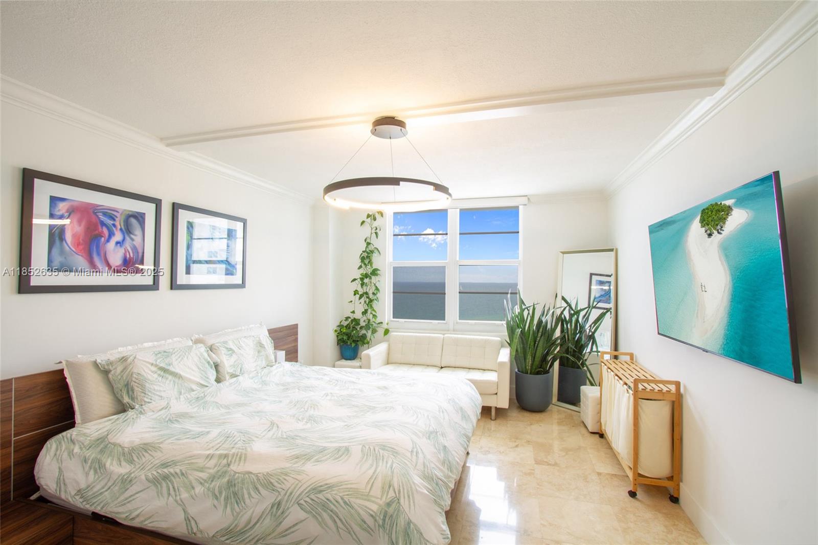 Photo of 3725 Ocean Dr  #1514, Hollywood, Florida, 33019 - 