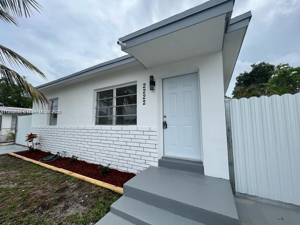 See details 2222 2 / 1 780 sq. ft. $ 2025-08-04 0 Photo