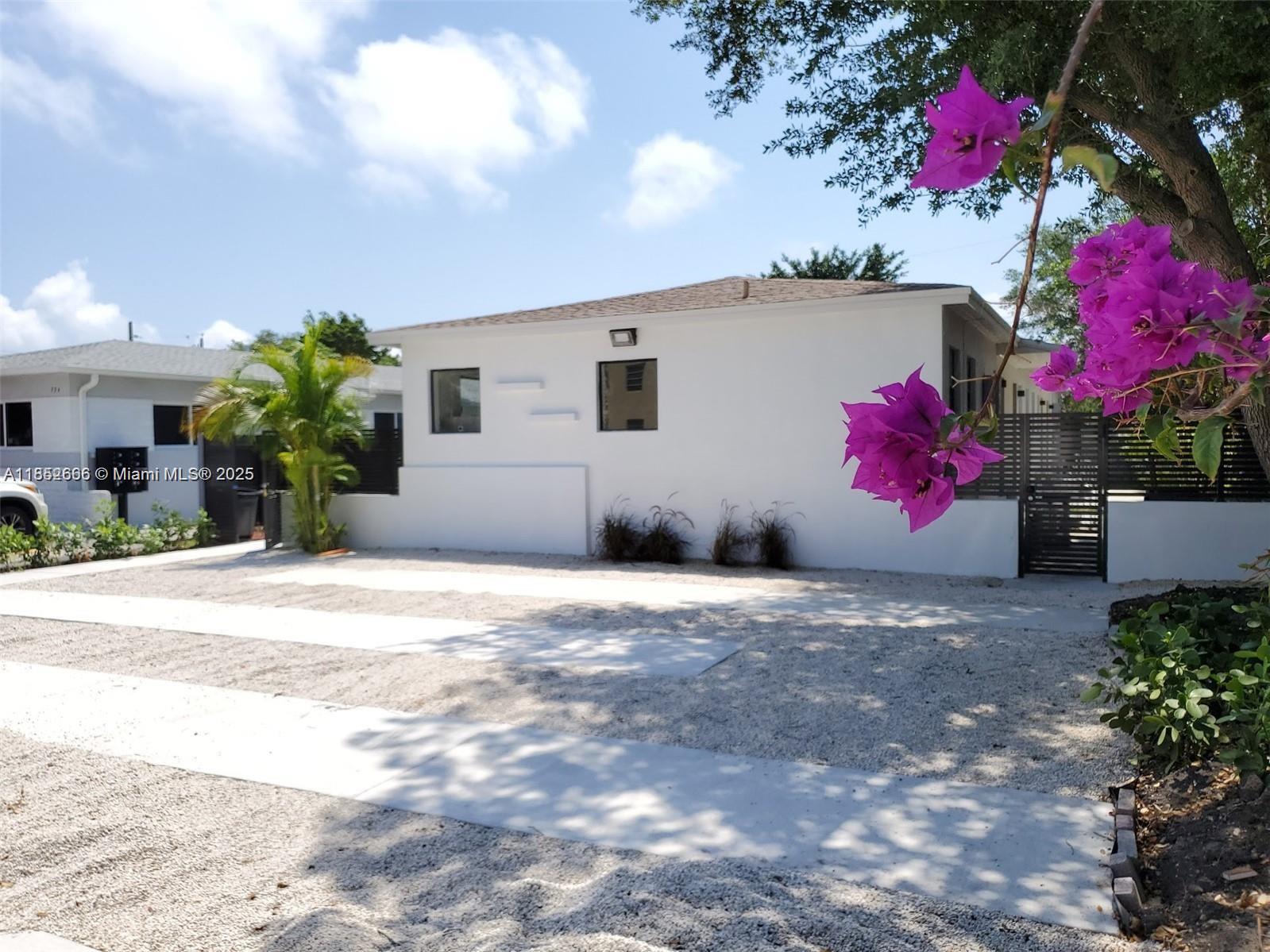 Ver detalles / 2305 sq. ft. $ 2025-08-04 0 foto