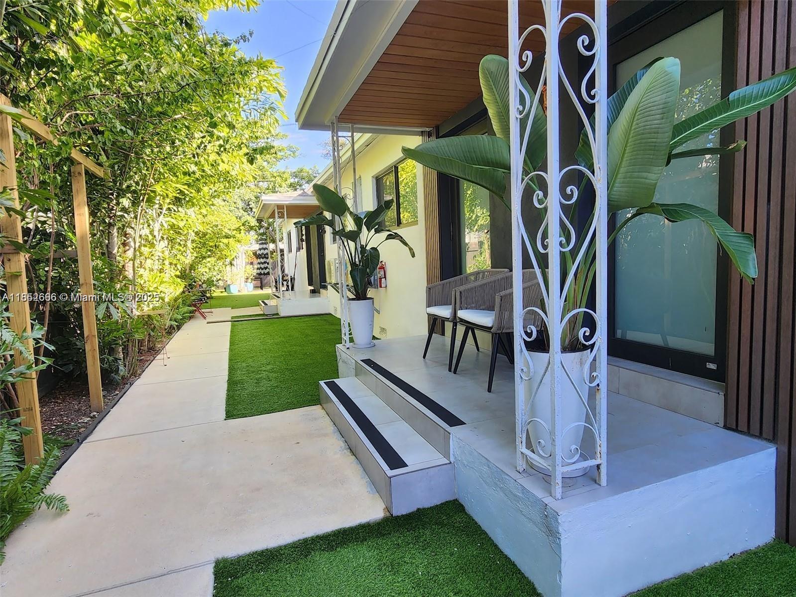 Ver detalles / 2305 sq. ft. $ 2025-08-04 0 foto