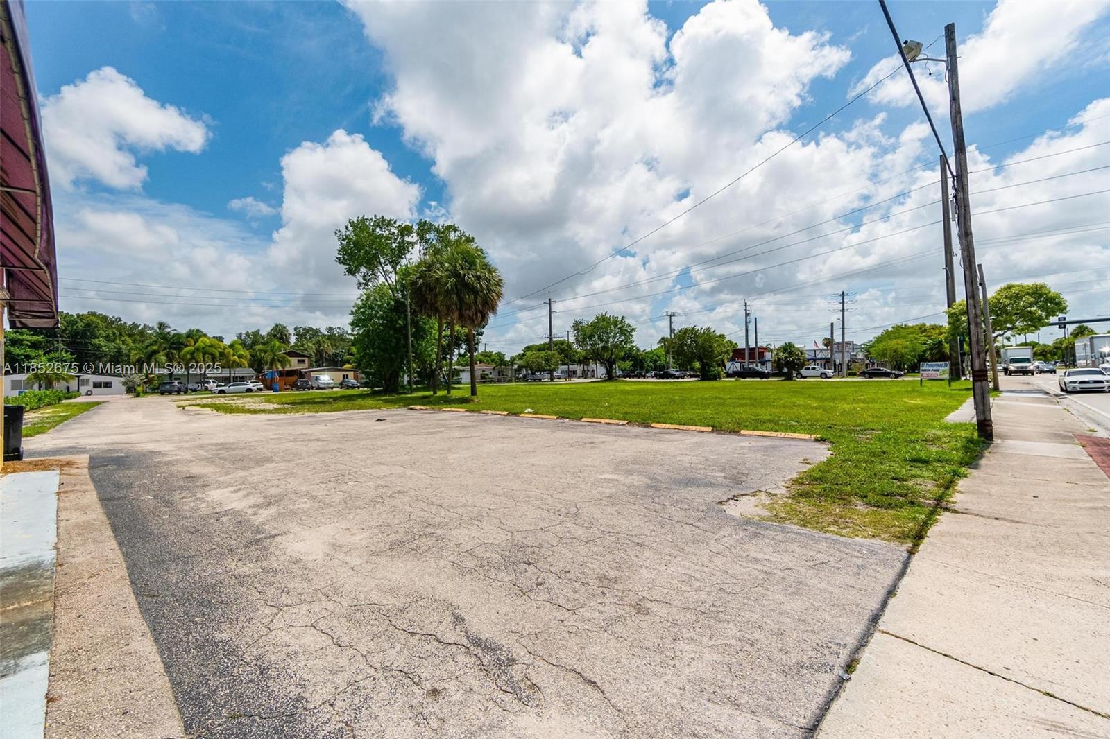 See details / sq. ft. $ 2025-08-04 0 Photo