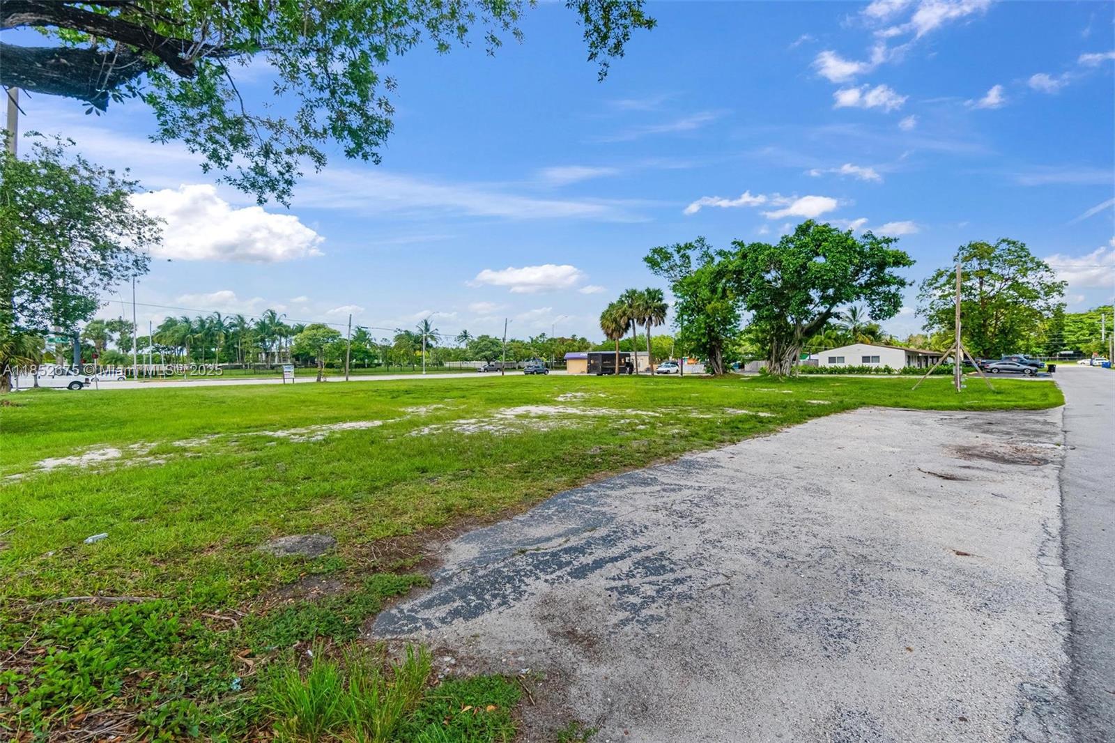 See details / sq. ft. $ 2025-08-04 0 Photo