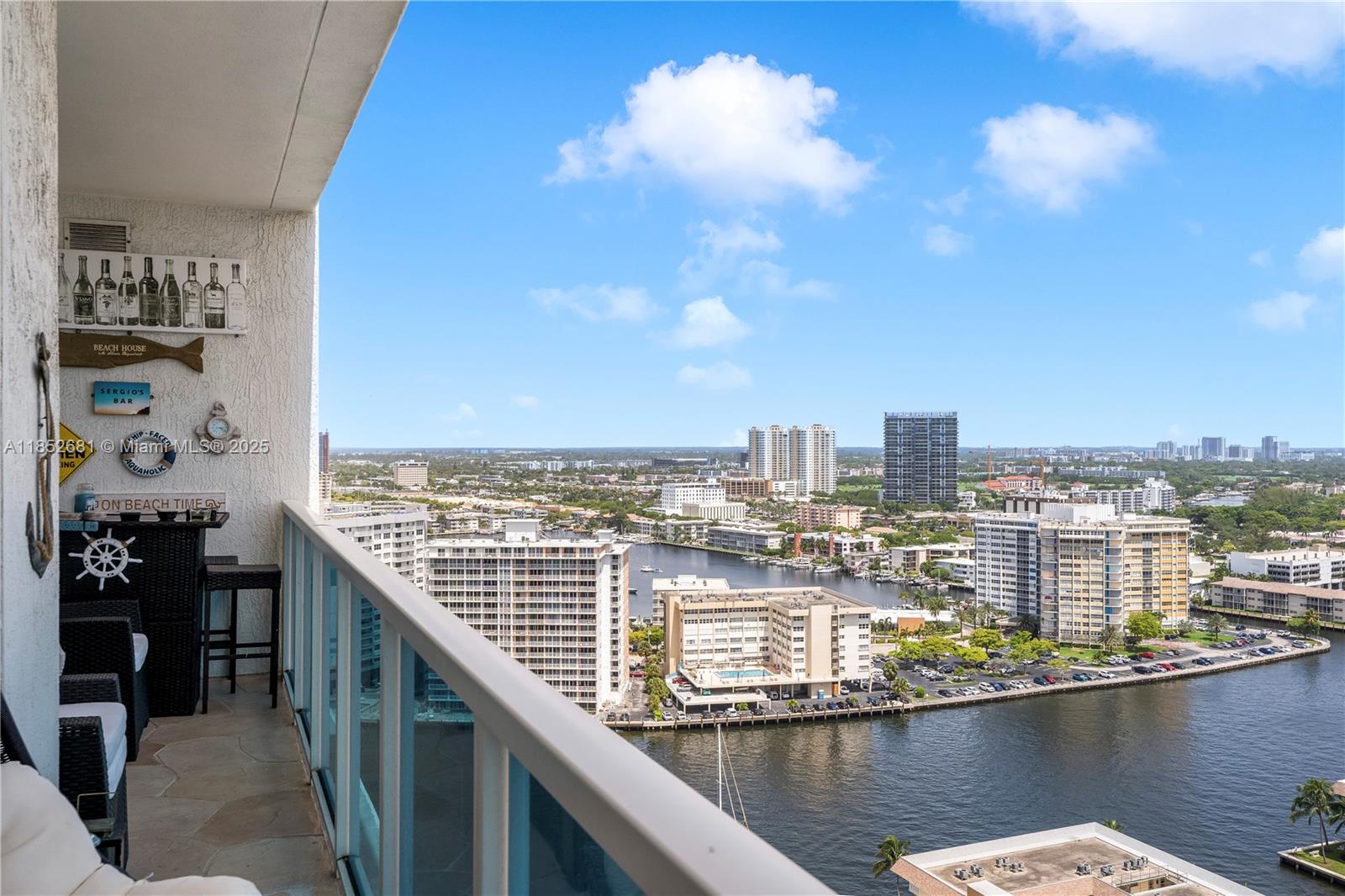 Photo of 1945 Ocean Dr #2209, Hallandale Beach, Florida, 33009 -