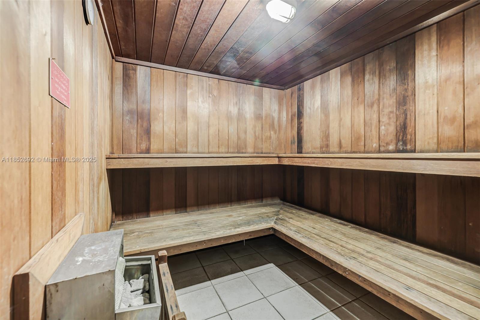 Ver detalles 812 1 / 2 762 sq. ft. $ 2025-08-04 0 foto
