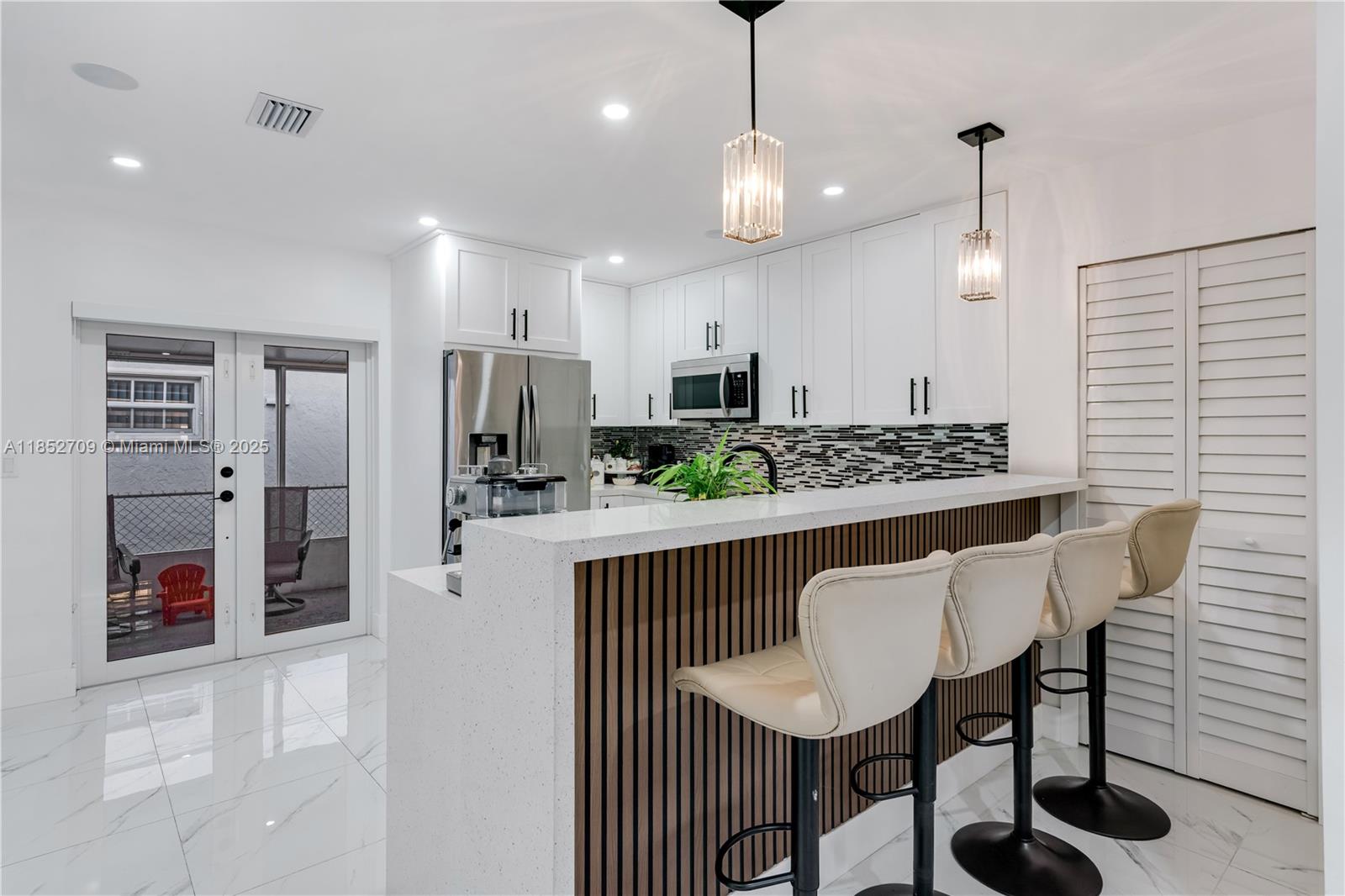 Ver detalles / 2106 sq. ft. $ 2025-08-05 0 foto