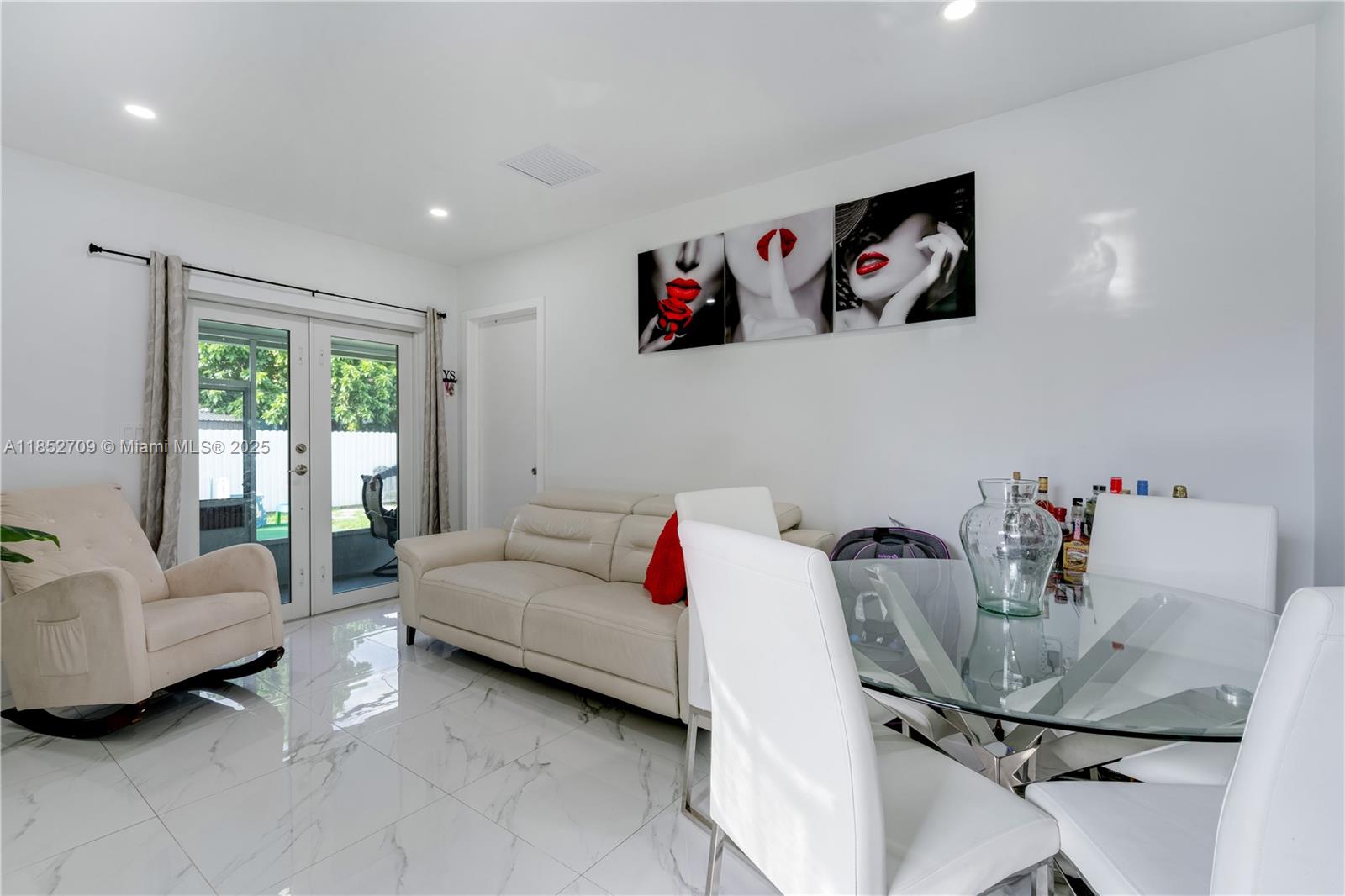 Ver detalles / 2106 sq. ft. $ 2025-08-05 0 foto