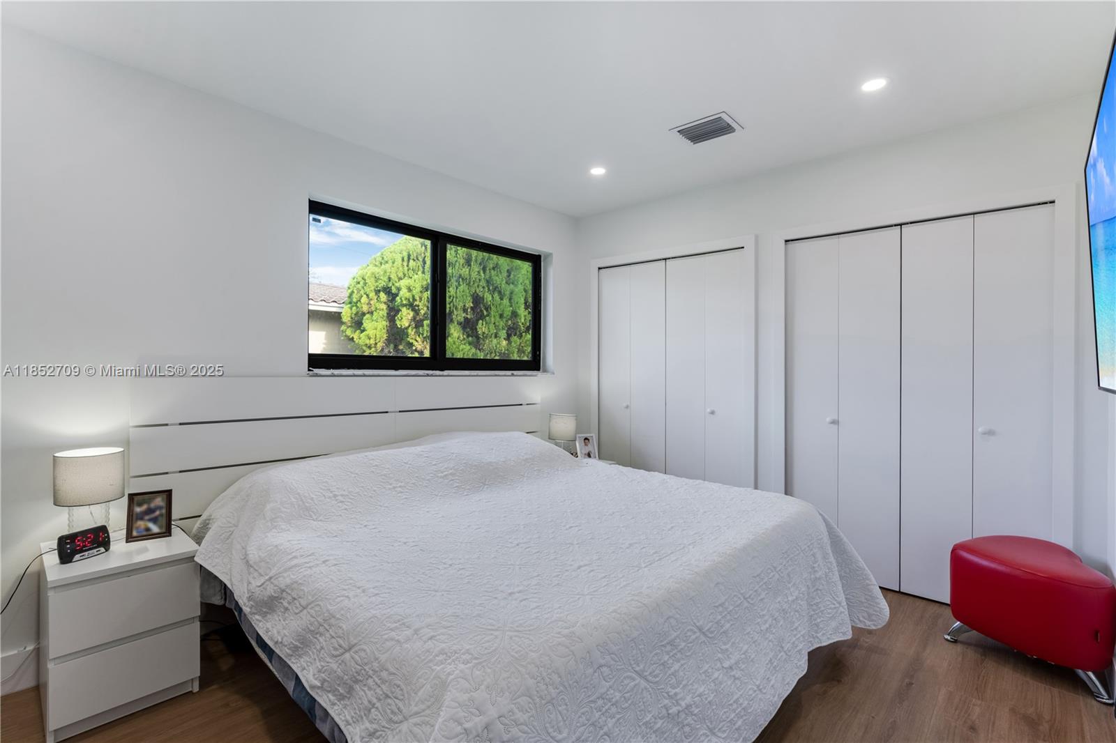 Ver detalles / 2106 sq. ft. $ 2025-08-05 0 foto