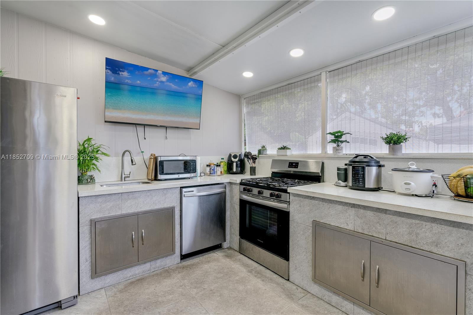 Ver detalles / 2106 sq. ft. $ 2025-08-05 0 foto