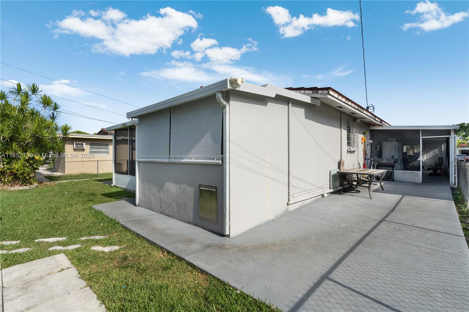 Ver detalles / 2106 sq. ft. $ 2025-08-05 0 foto