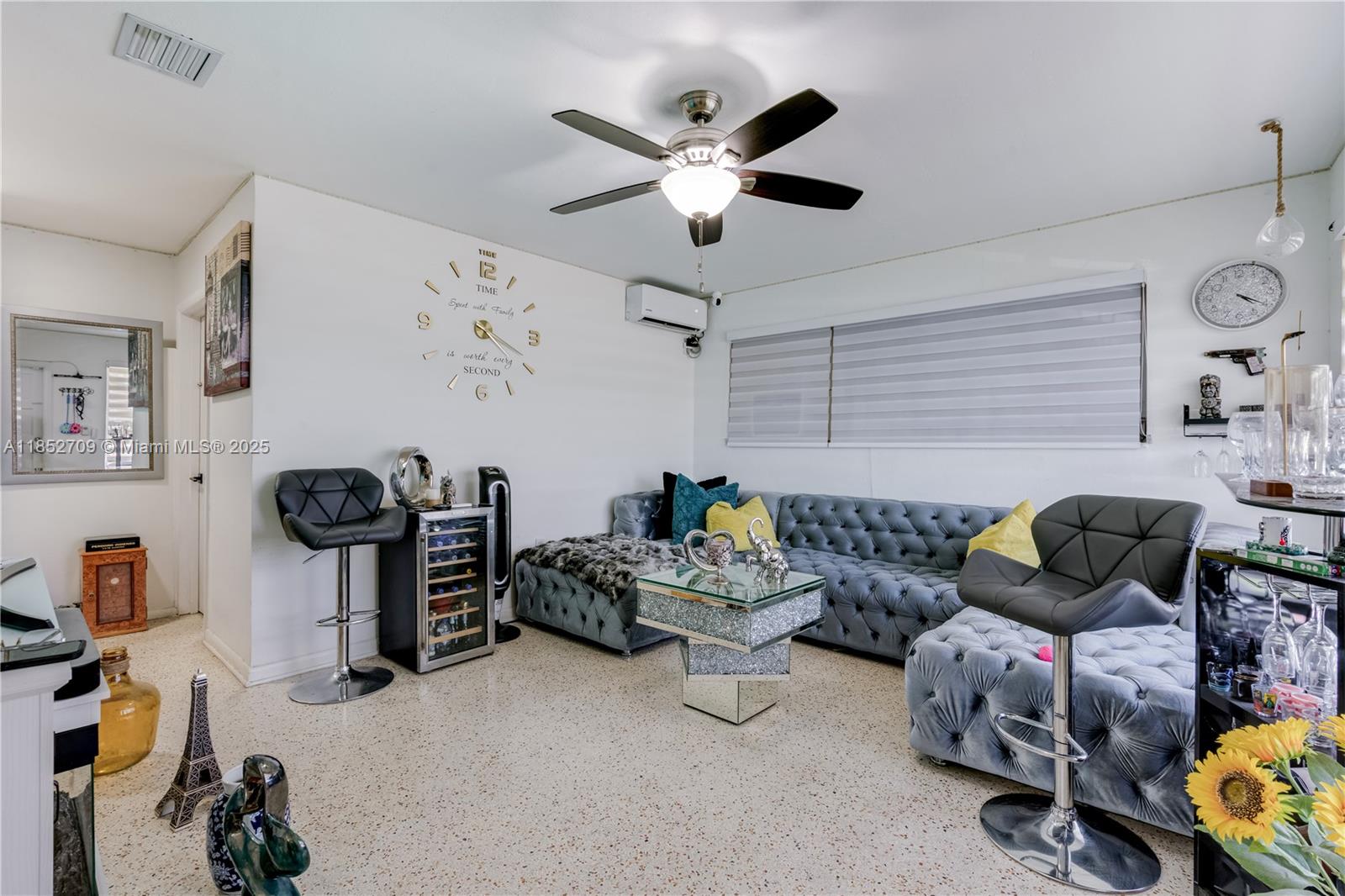 Ver detalles / 2106 sq. ft. $ 2025-08-05 0 foto
