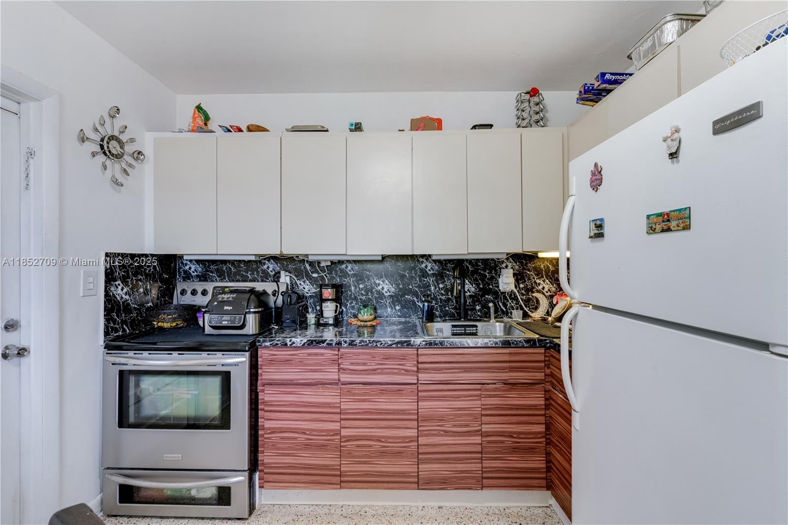 Ver detalles / 2106 sq. ft. $ 2025-08-05 0 foto