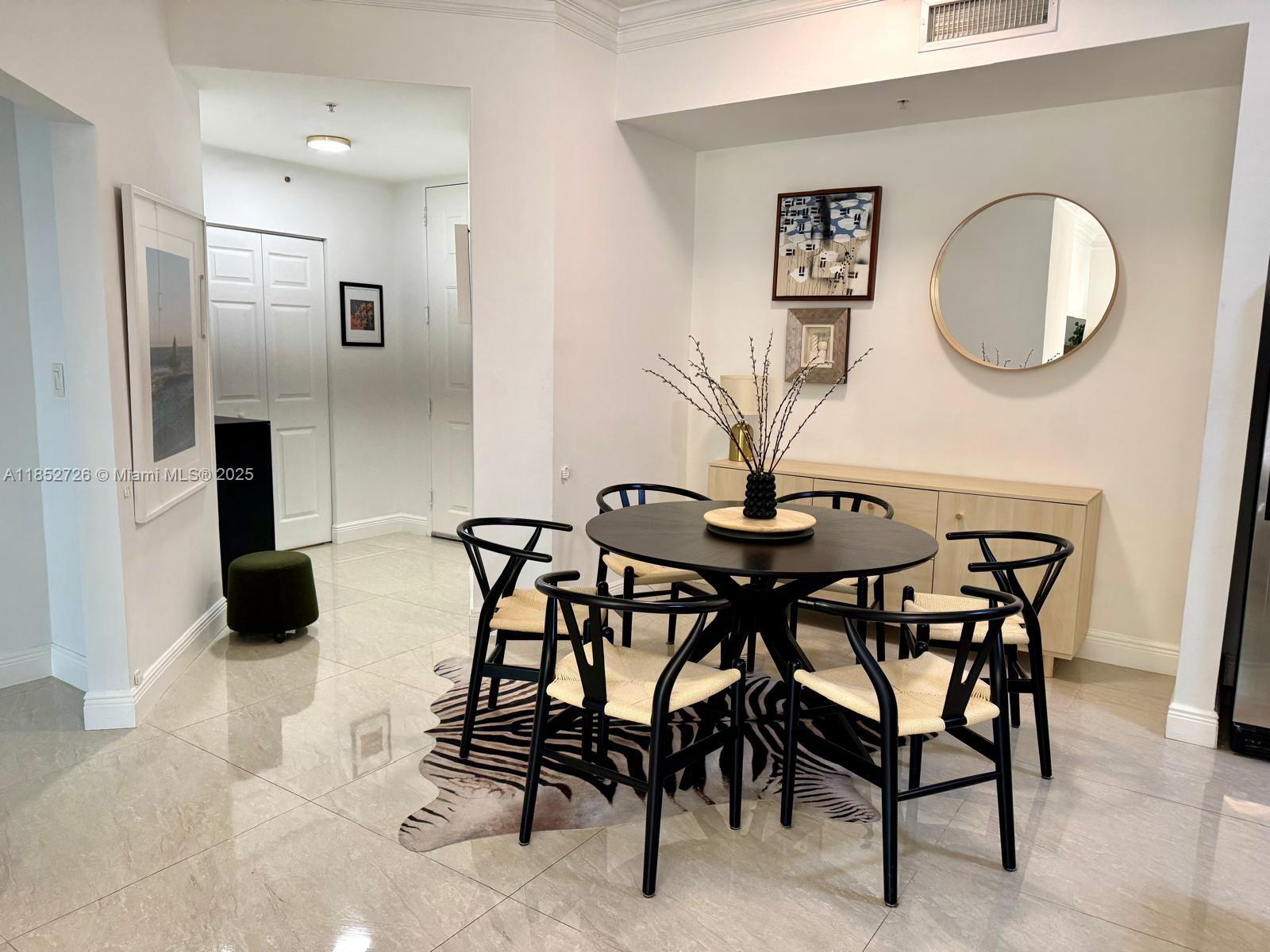 Photo of 3001 185th St  #225, Aventura, Florida, 33180 - 
