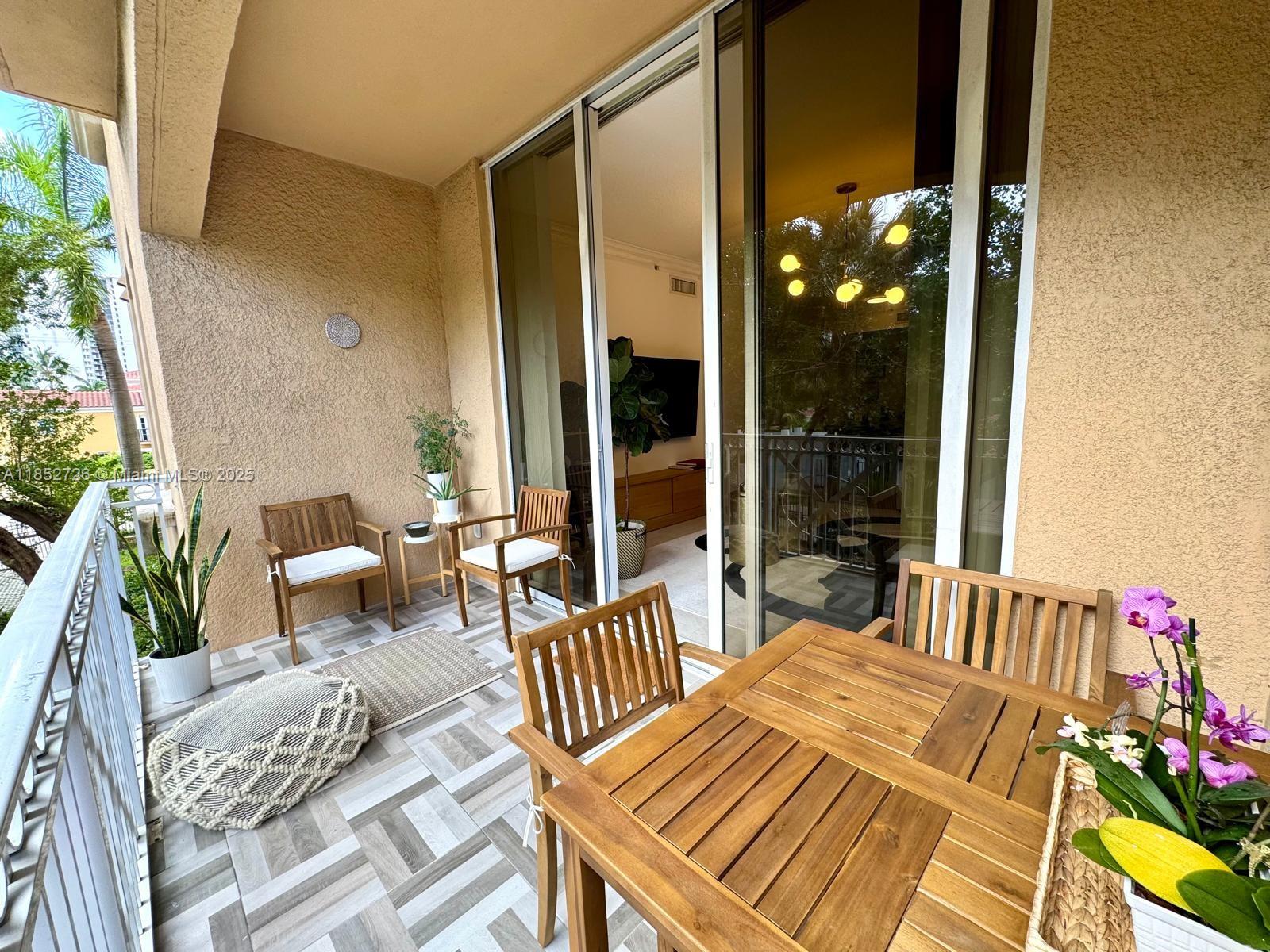 Photo of 3001 185th St  #225, Aventura, Florida, 33180 - 
