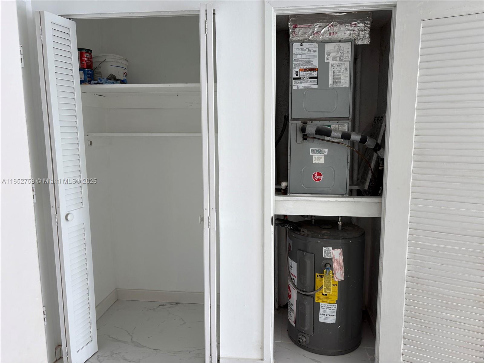 See details 307-3 1 / 1 909 sq. ft. $ 2025-08-05 0 Photo