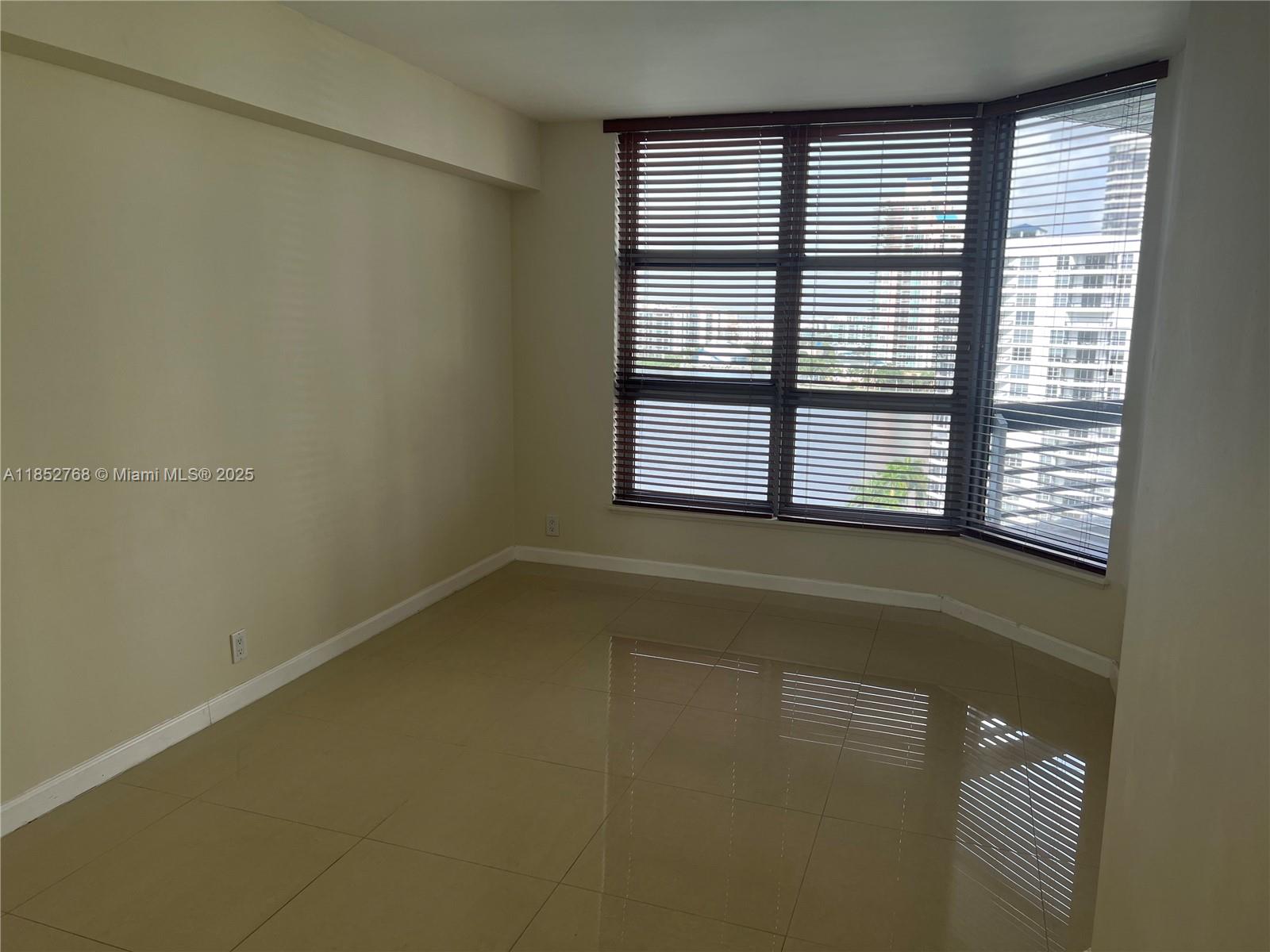 Photo of 19101 36th Ct  #1602, Aventura, Florida, 33180 - 
