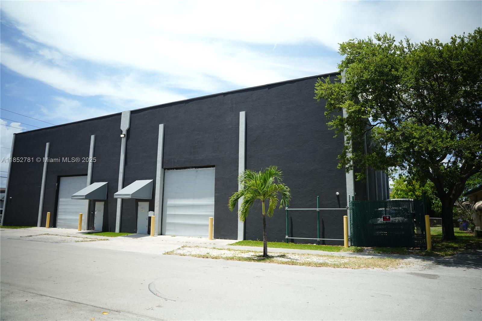 See details / sq. ft. $ 2025-08-07 0 Photo