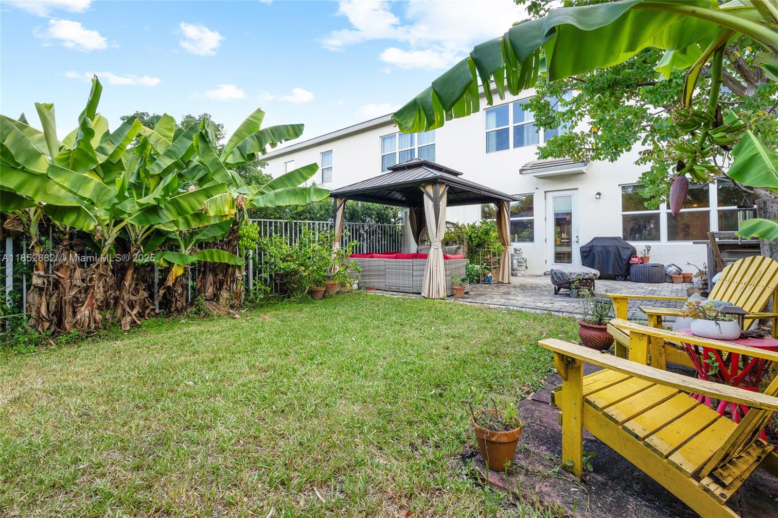 Ver detalles 4248 3 / 3 1776 sq. ft. $ 2025-08-05 0 foto
