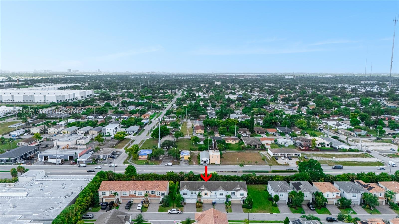 Ver detalles 4248 3 / 3 1776 sq. ft. $ 2025-08-05 0 foto