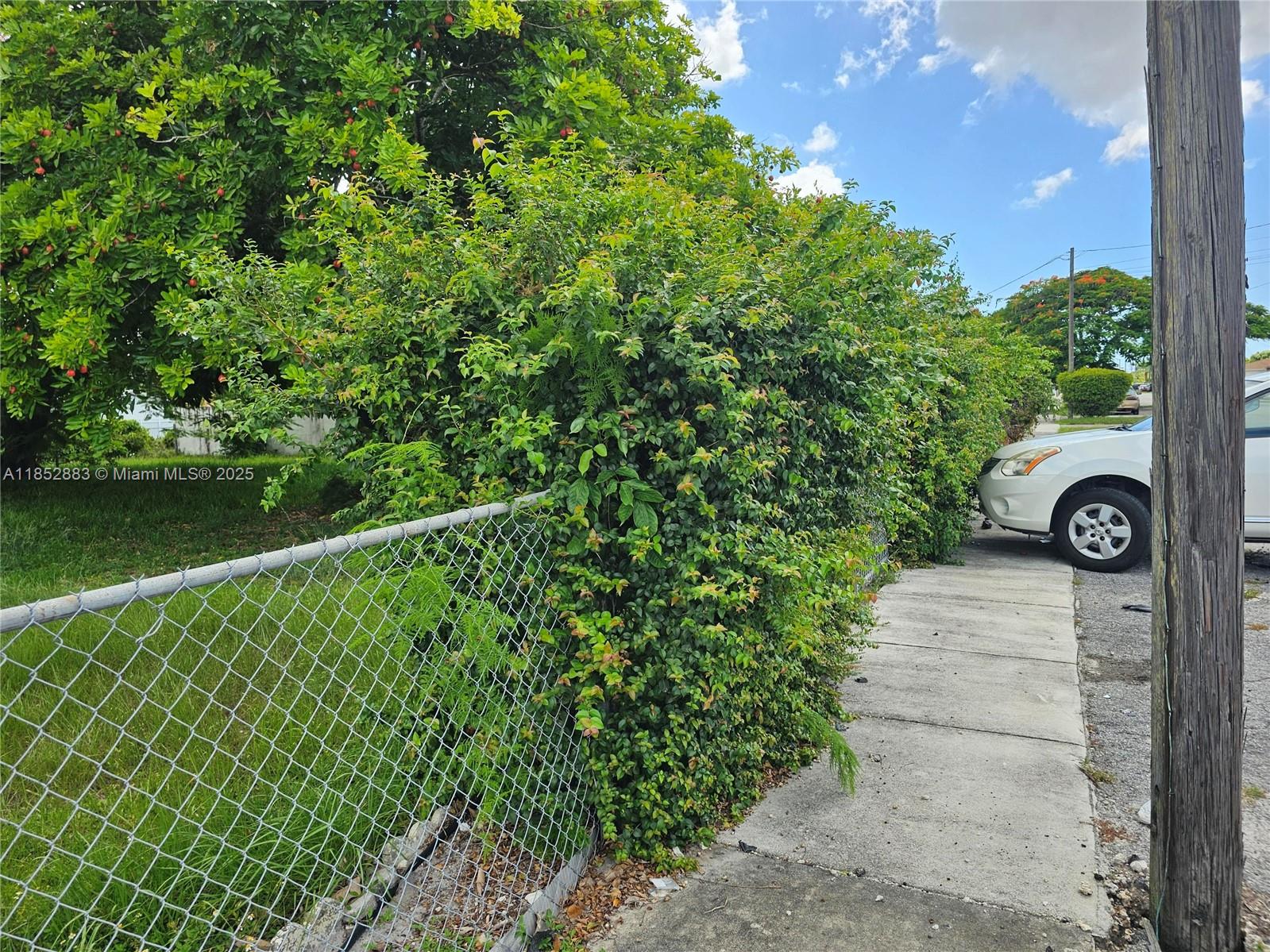 See details / sq. ft. $ 2025-08-05 0 Photo