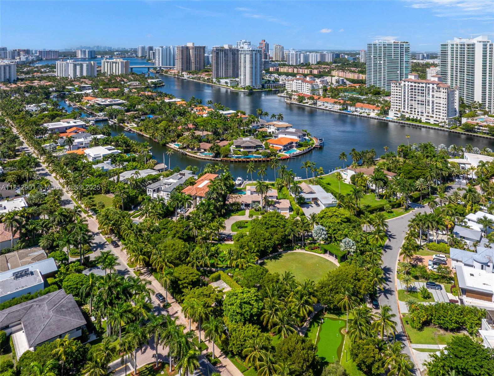 Photo of 268 Parkway  (268), Golden Beach, Florida, 33160 - 