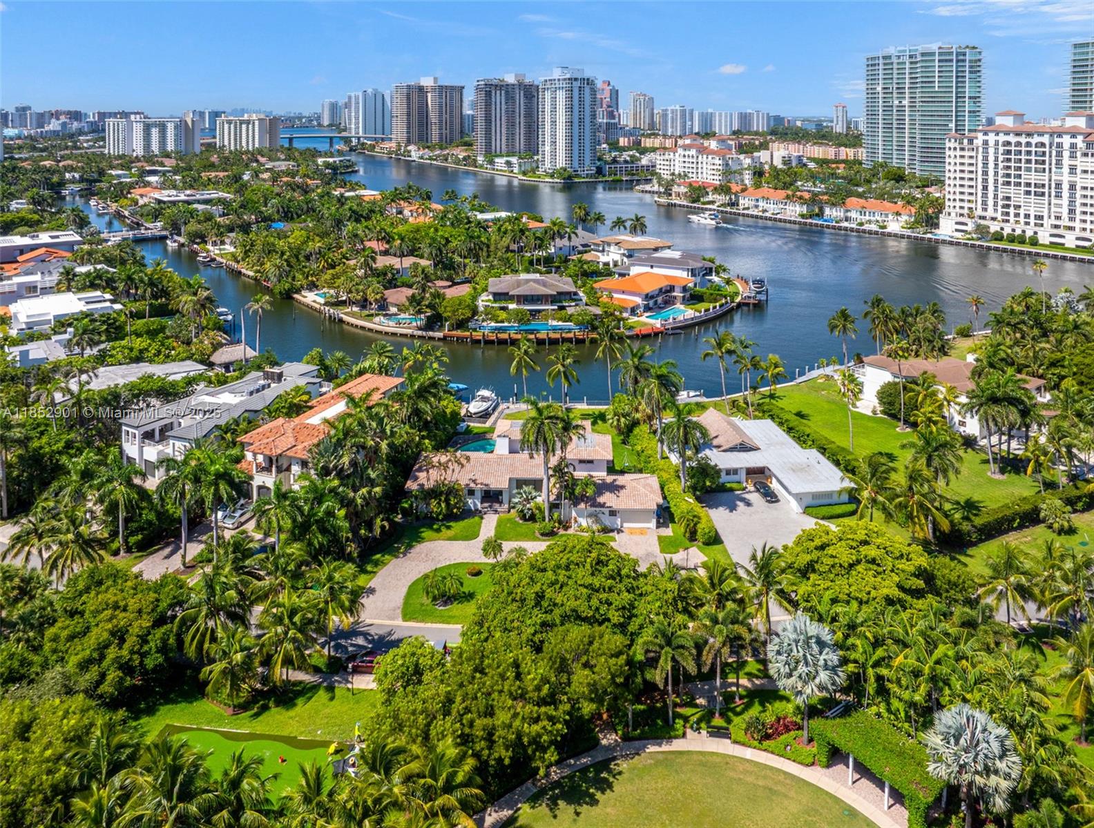 Photo of 268 Parkway  (268), Golden Beach, Florida, 33160 - 