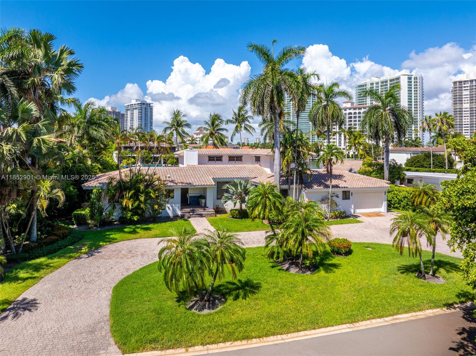 Photo of 268 Parkway  (268), Golden Beach, Florida, 33160 - 