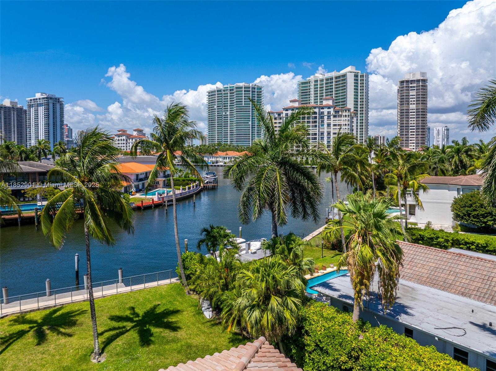 Photo of 268 Parkway  (268), Golden Beach, Florida, 33160 - 