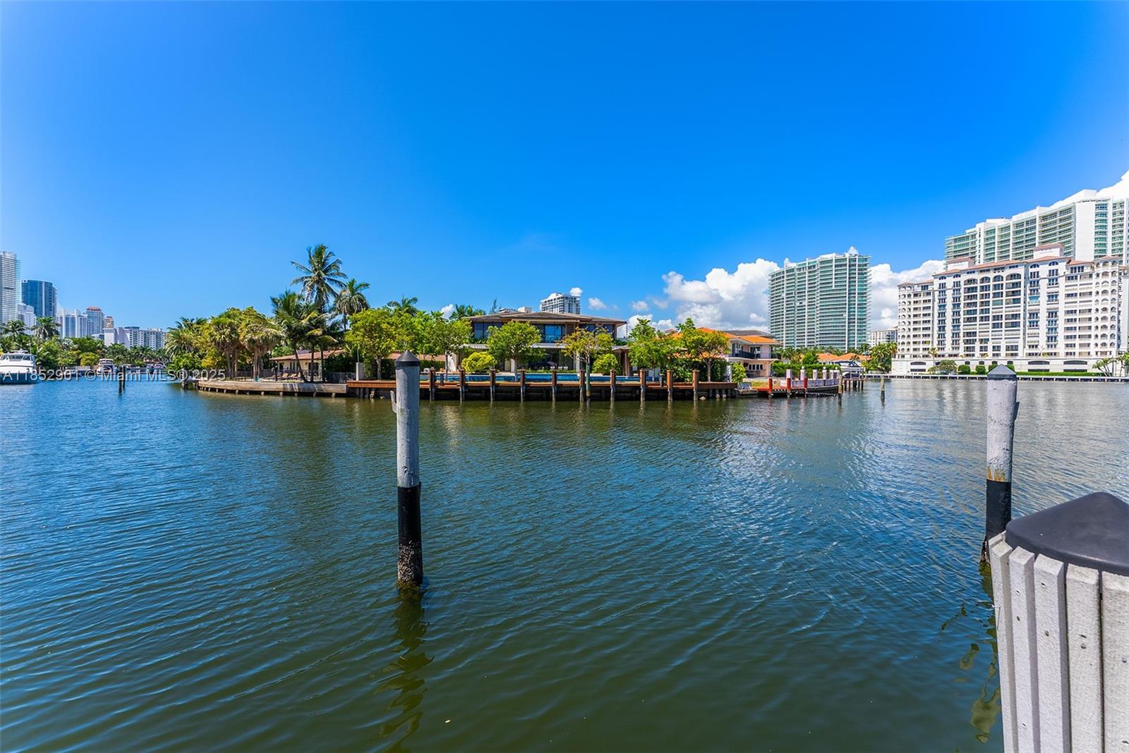 Photo of 268 Parkway  (268), Golden Beach, Florida, 33160 - 