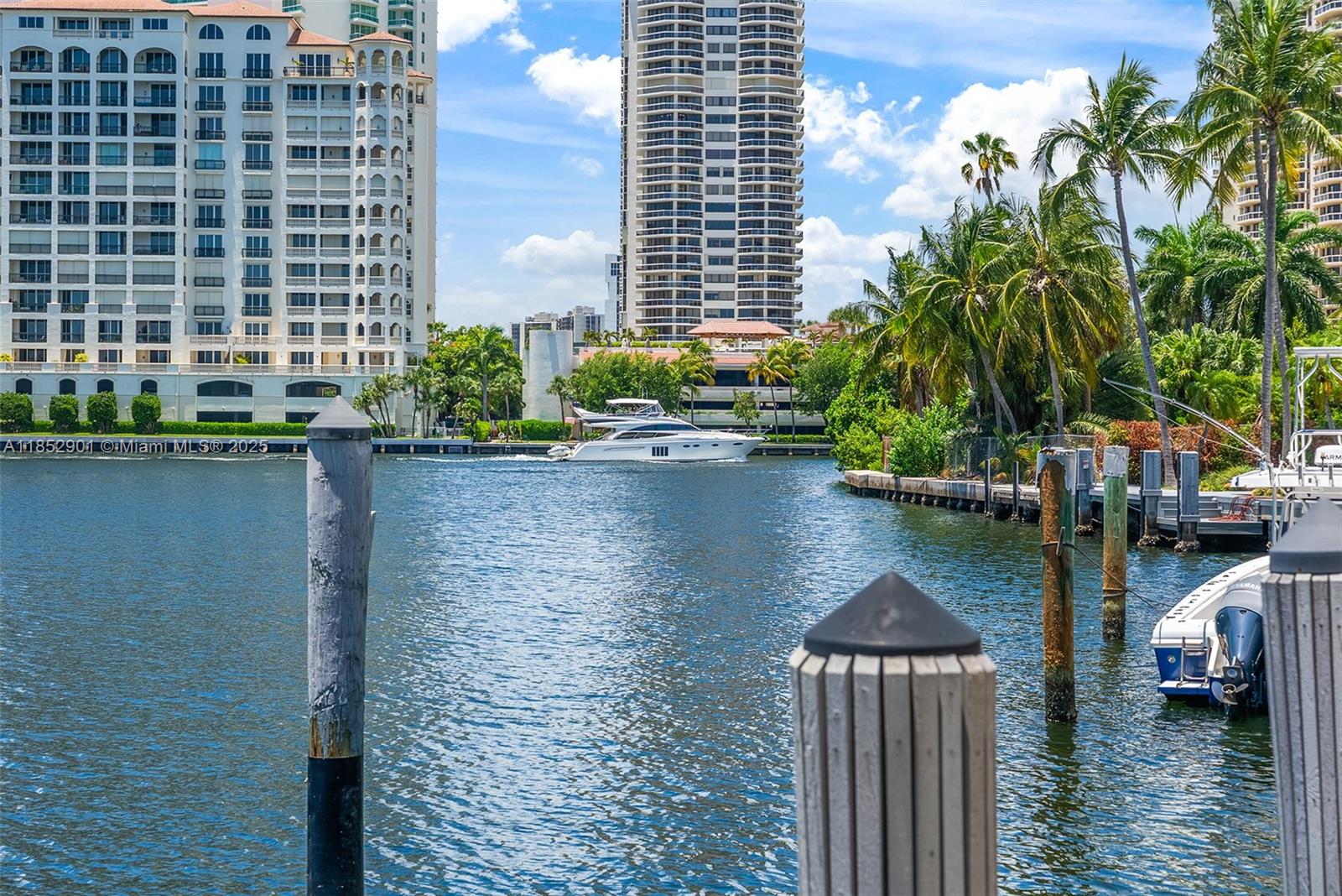 Photo of 268 Parkway  (268), Golden Beach, Florida, 33160 - 