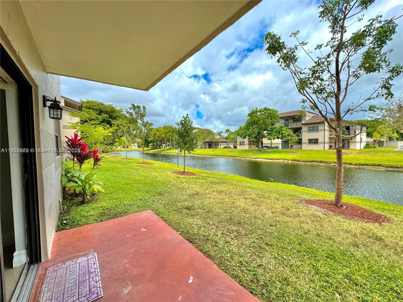 Ver detalles / sq. ft. $ 2025-08-05 0 foto