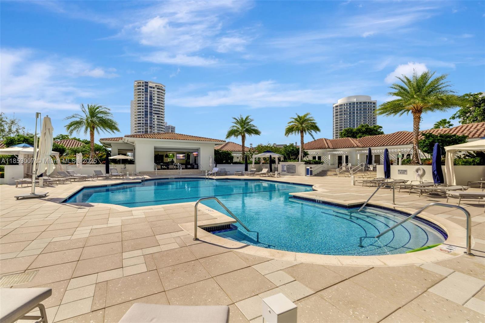 Ver detalles 505 4 / 5 3340 sq. ft. $ 2025-08-05 0 foto