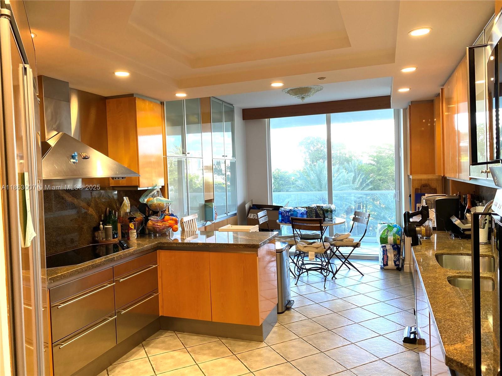 Ver detalles 505 4 / 5 3340 sq. ft. $ 2025-08-05 0 foto