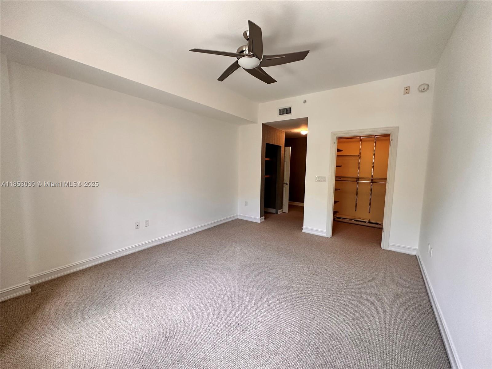 Photo of 3001 185th St  #328, Aventura, Florida, 33180 - 