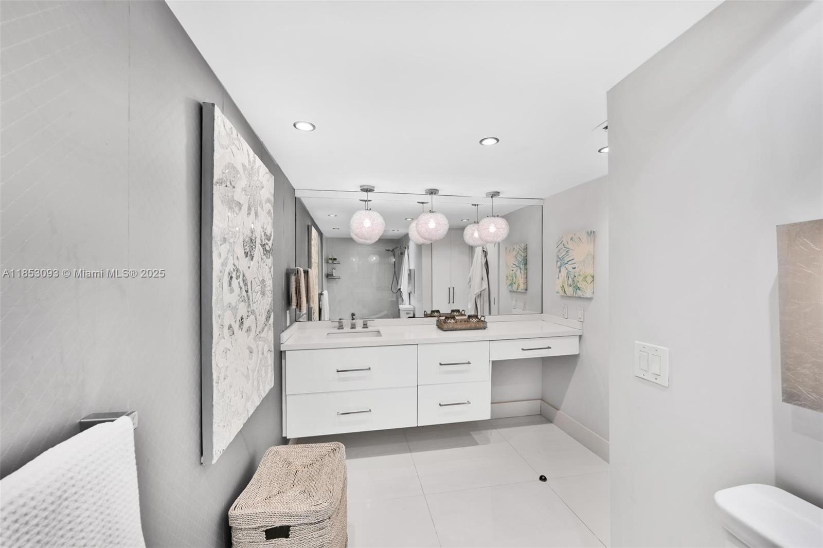 Photo of 1201 Ocean Dr  #1904S, Hollywood, Florida, 33019 - 
