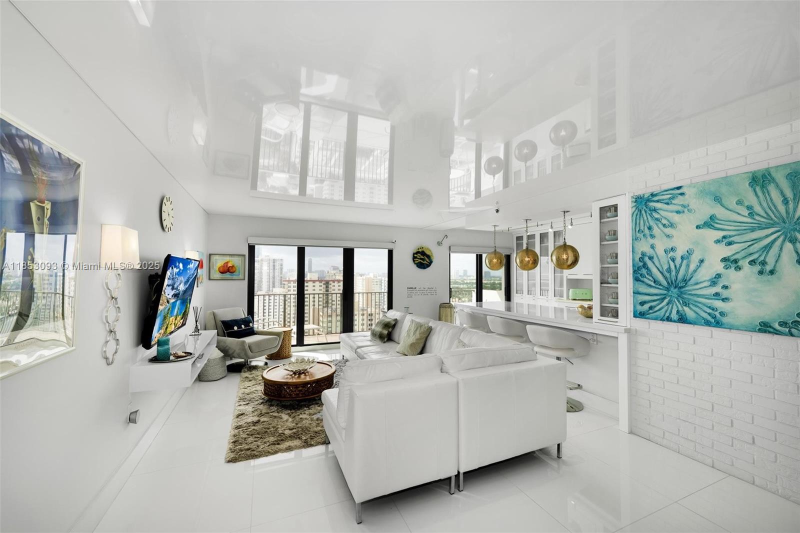 Photo of 1201 Ocean Dr  #1904S, Hollywood, Florida, 33019 - 