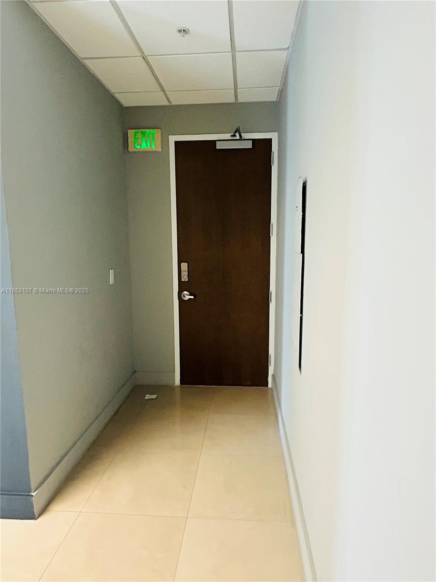 See details 1516 / sq. ft. $ 2025-08-05 0 Photo