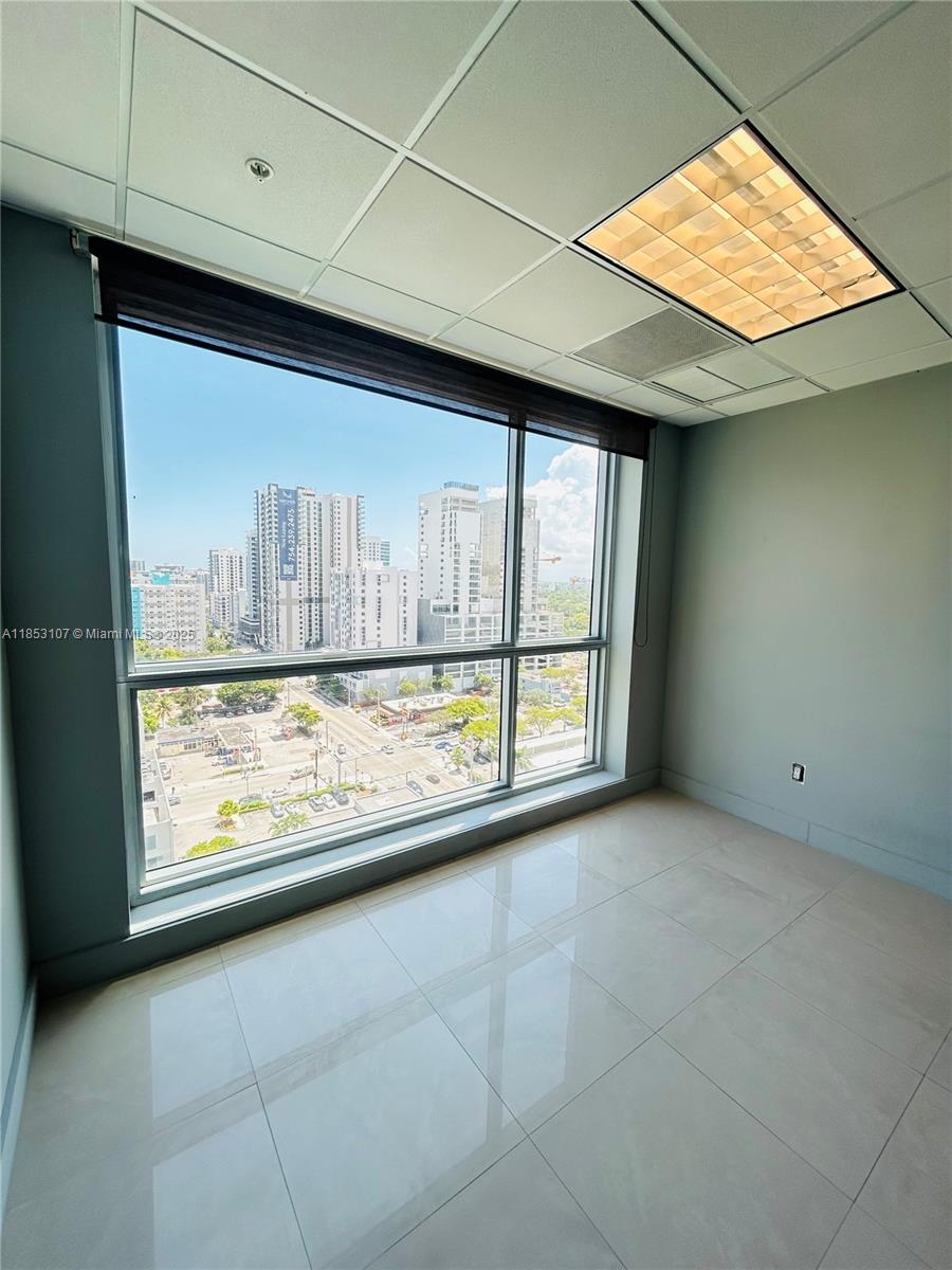 See details 1516 / sq. ft. $ 2025-08-05 0 Photo