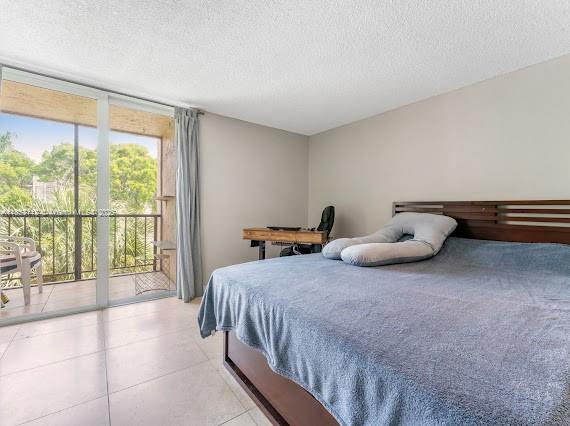 Photo of 2101 Atlantic Shores Blvd  #309, Hallandale Beach, Florida, 33009 - Primary Bedroom