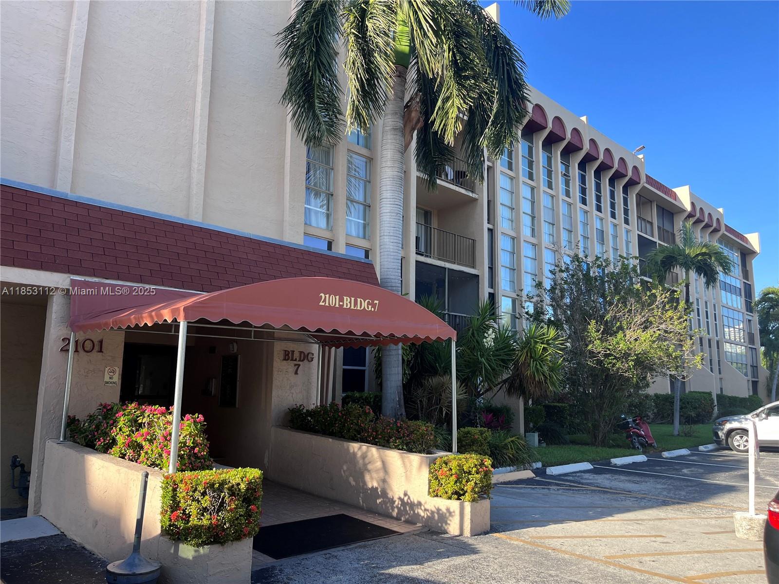 Photo of 2101 Atlantic Shores Blvd  #309, Hallandale Beach, Florida, 33009 - Entrance to Lobby